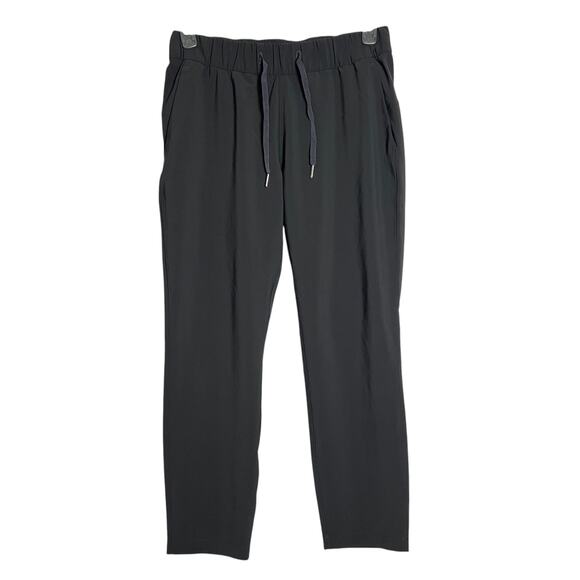 Lululemon On The Fly Pant Woven 28" WOMENS 8 Black Joggers Travel Pockets EUC - Picture 2 of 12